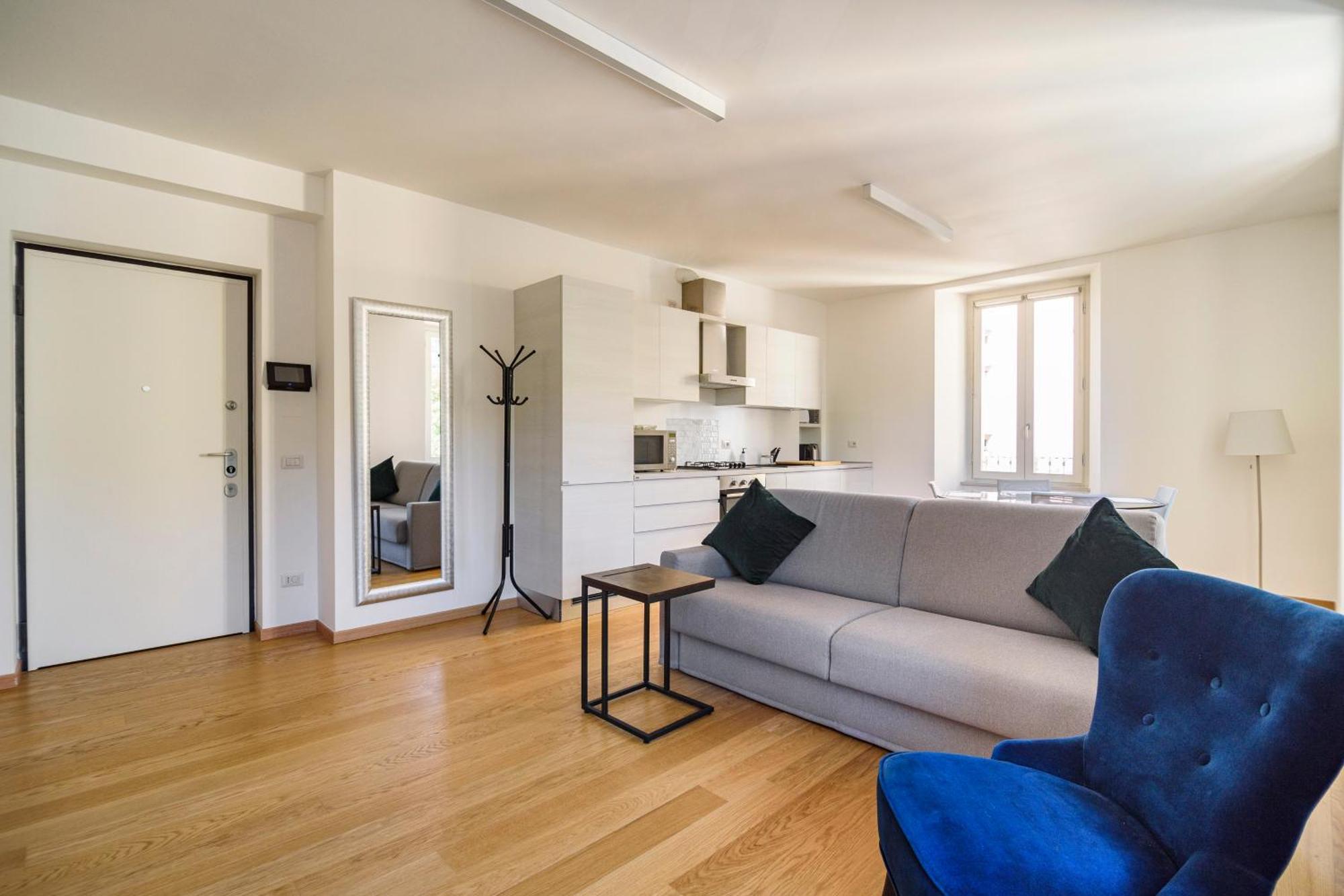 Historical Center - Free Parking And Private Terrace Apartment Комо Екстериор снимка