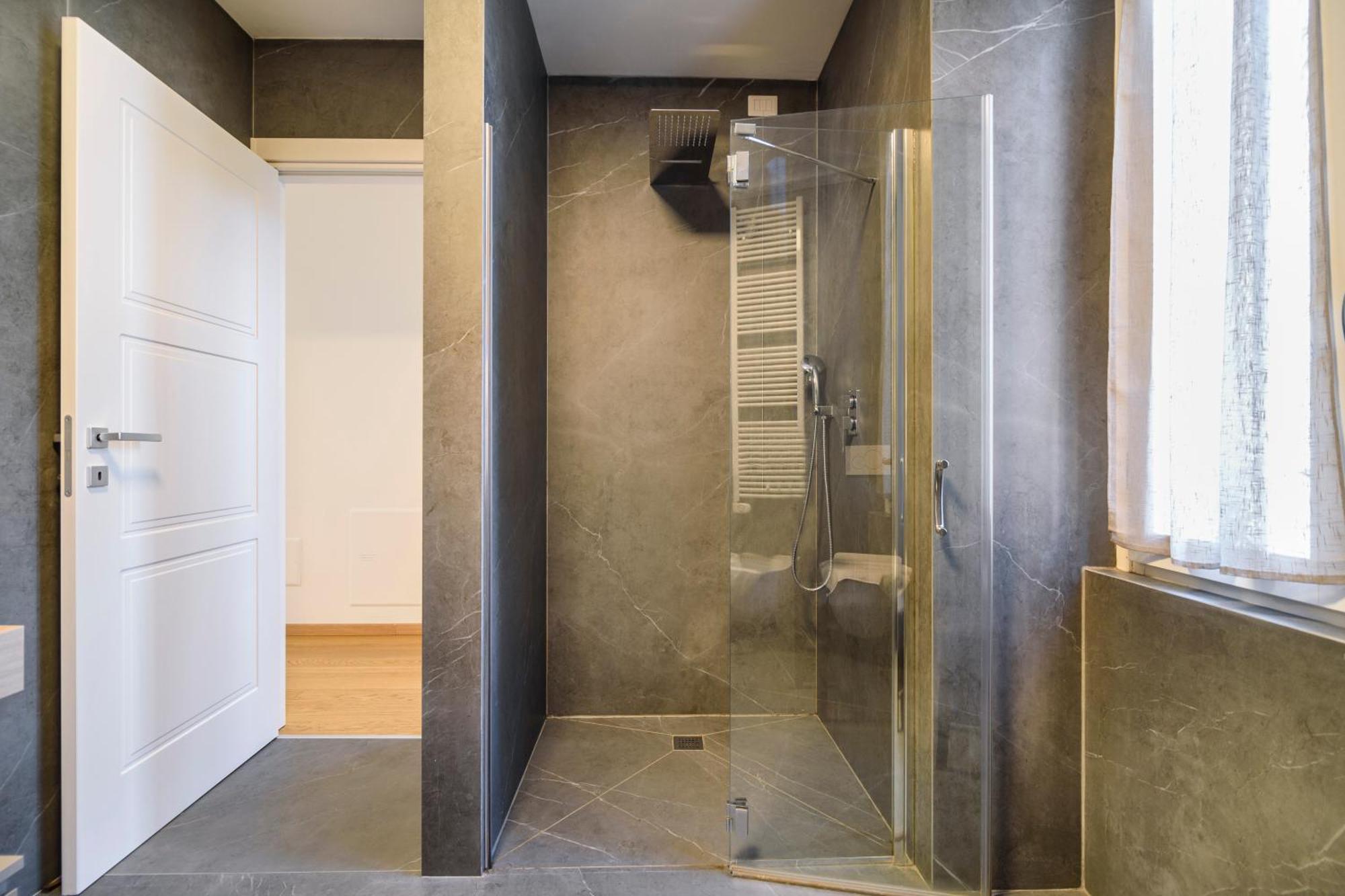 Historical Center - Free Parking And Private Terrace Apartment Комо Екстериор снимка